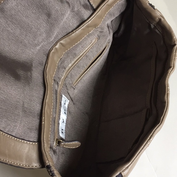 Hype grey leather chain strap shoulder bag- NWT - Picture 5 of 8